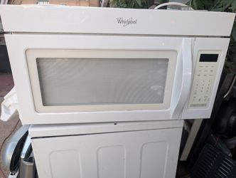 Over The Stove Microwave. Can Deliver 