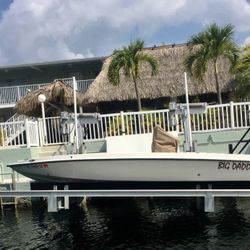 Young Boat 2001 flat 2012 200HO Envirude E-TEC 280 hours