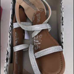 Sandalias