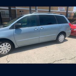 Toyota Sienna  Minivan