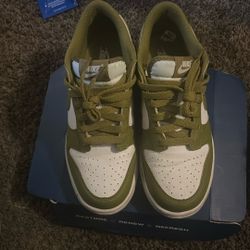 Nike Dunks 