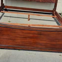 California King Wood Frame