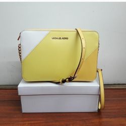 Michael Kors Crossbody Purse 