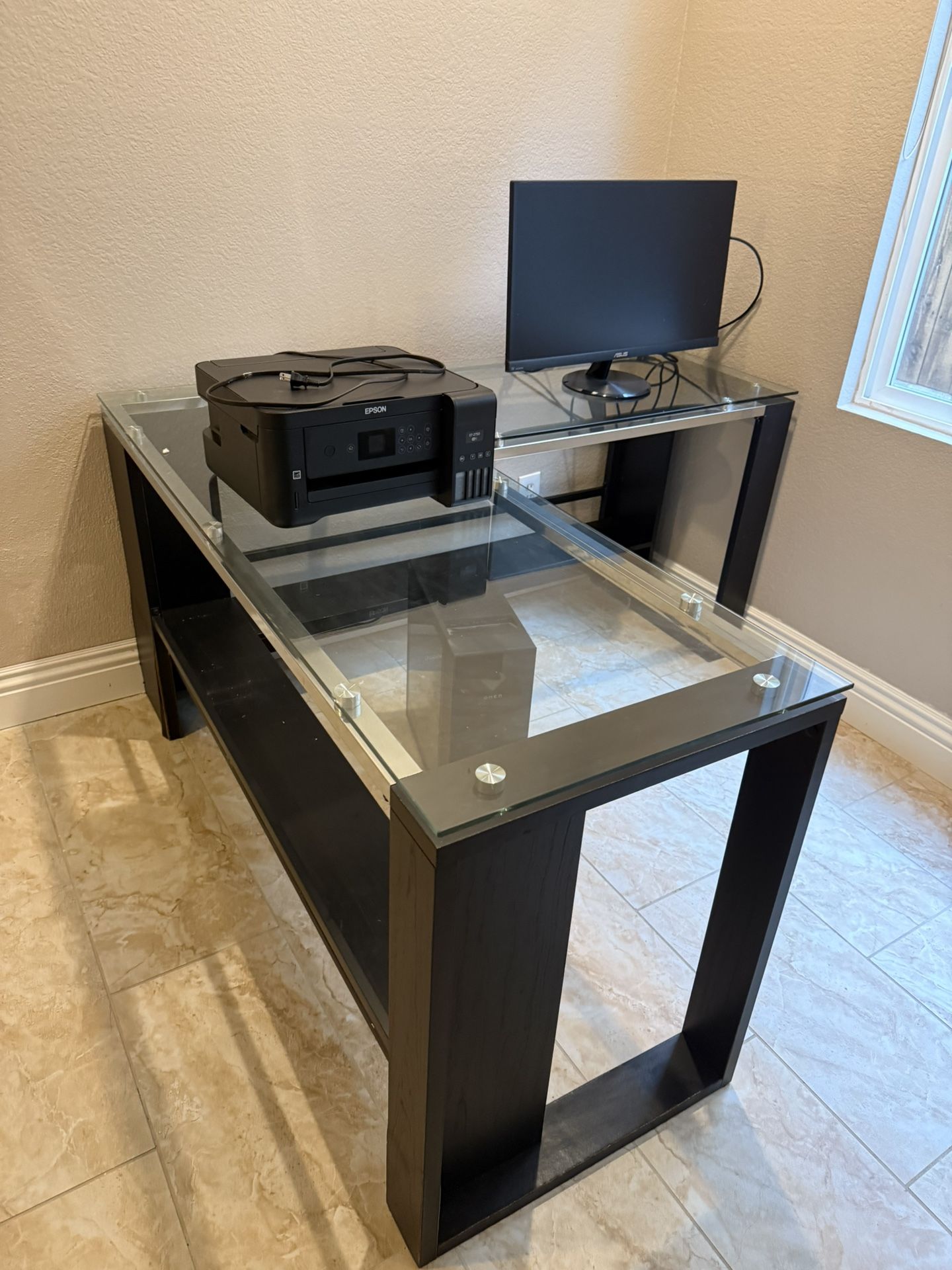 Computer Desk