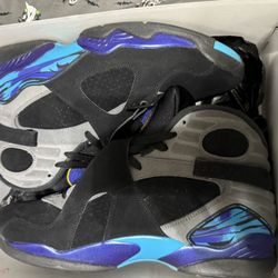 Aqua 8s