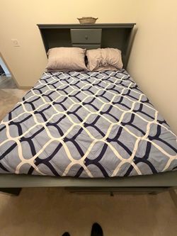 Queen bed