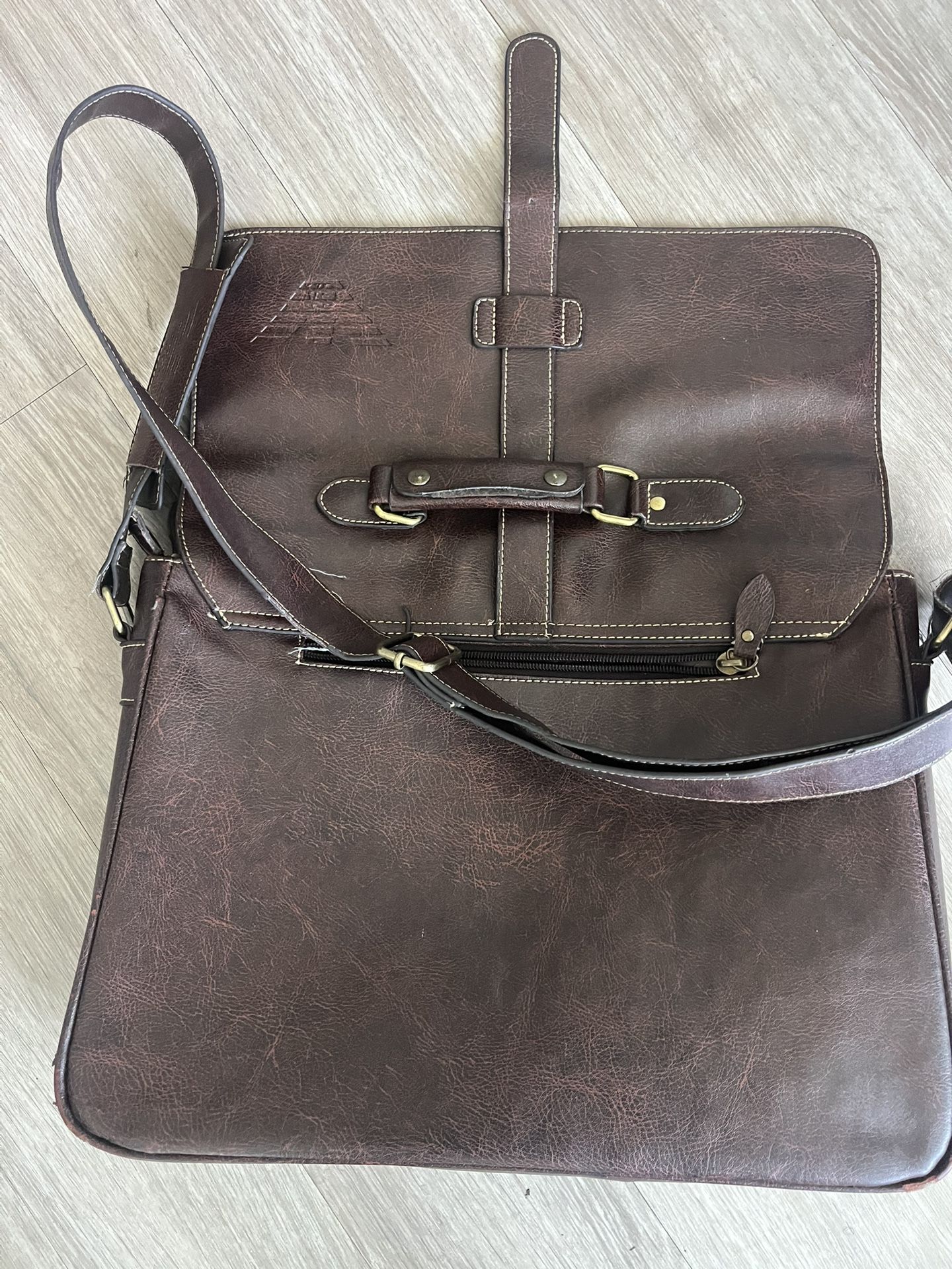 VTG Men’s Leather Briefcase Satchel
