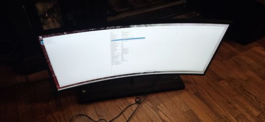   Desktop Computer .  HP ENVY Curved All-in-One - 34-b010