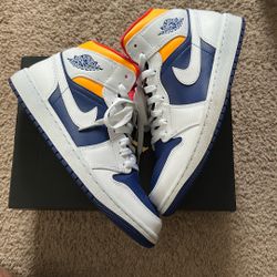 Jordan 1 Mid