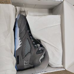 Nike Air Jordan Retro 5 Wolf Greys Size 10 Mens New With Box And Receipt NO TRADES
