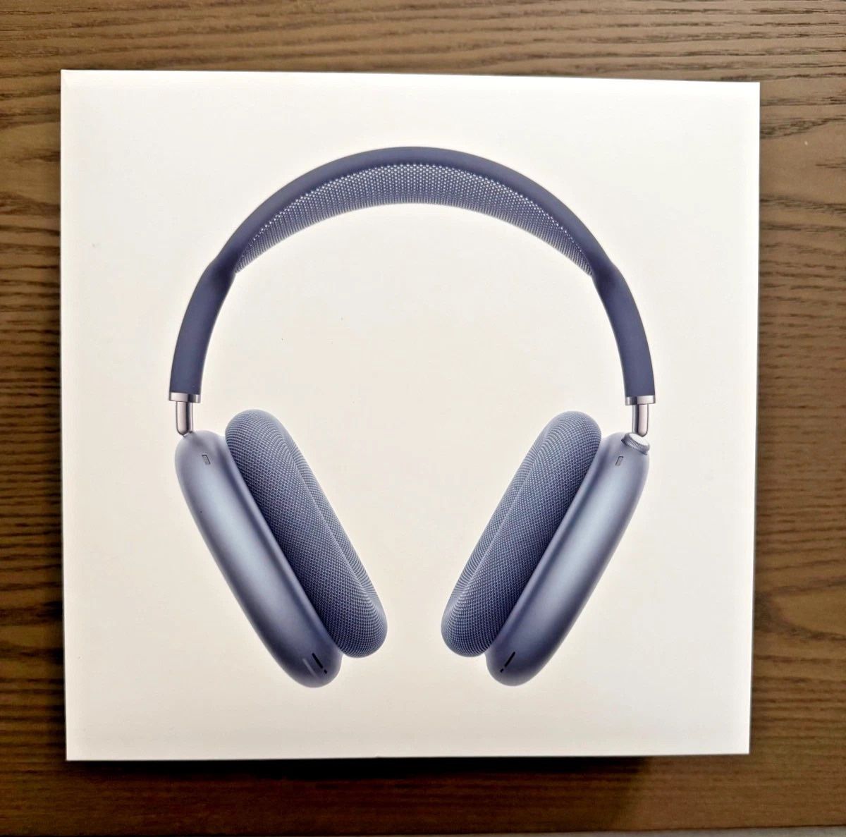 Brand New Apple AirPods Max with Smart Case (USB-C) - Blue