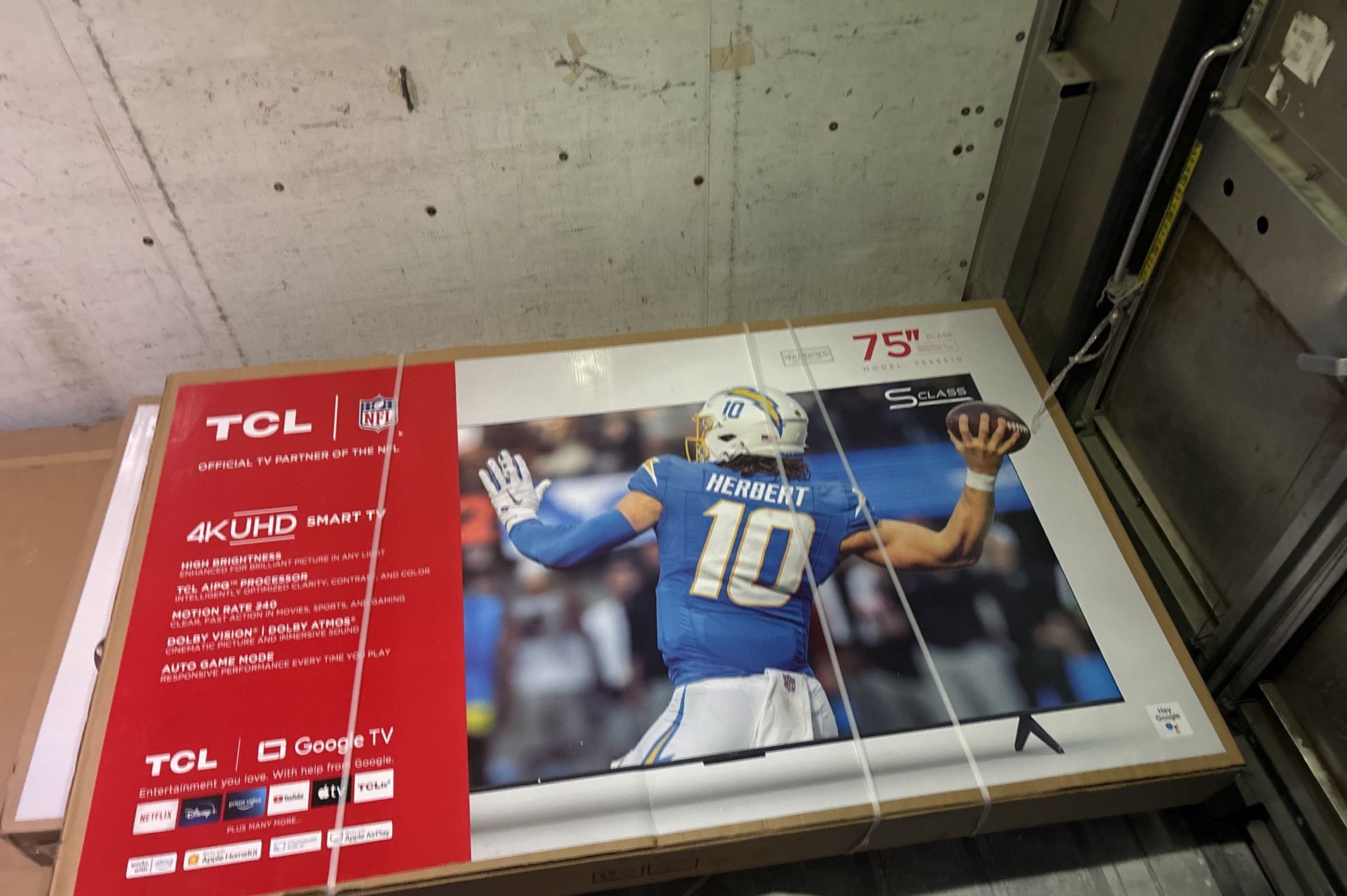 75” TCL Smart Tv