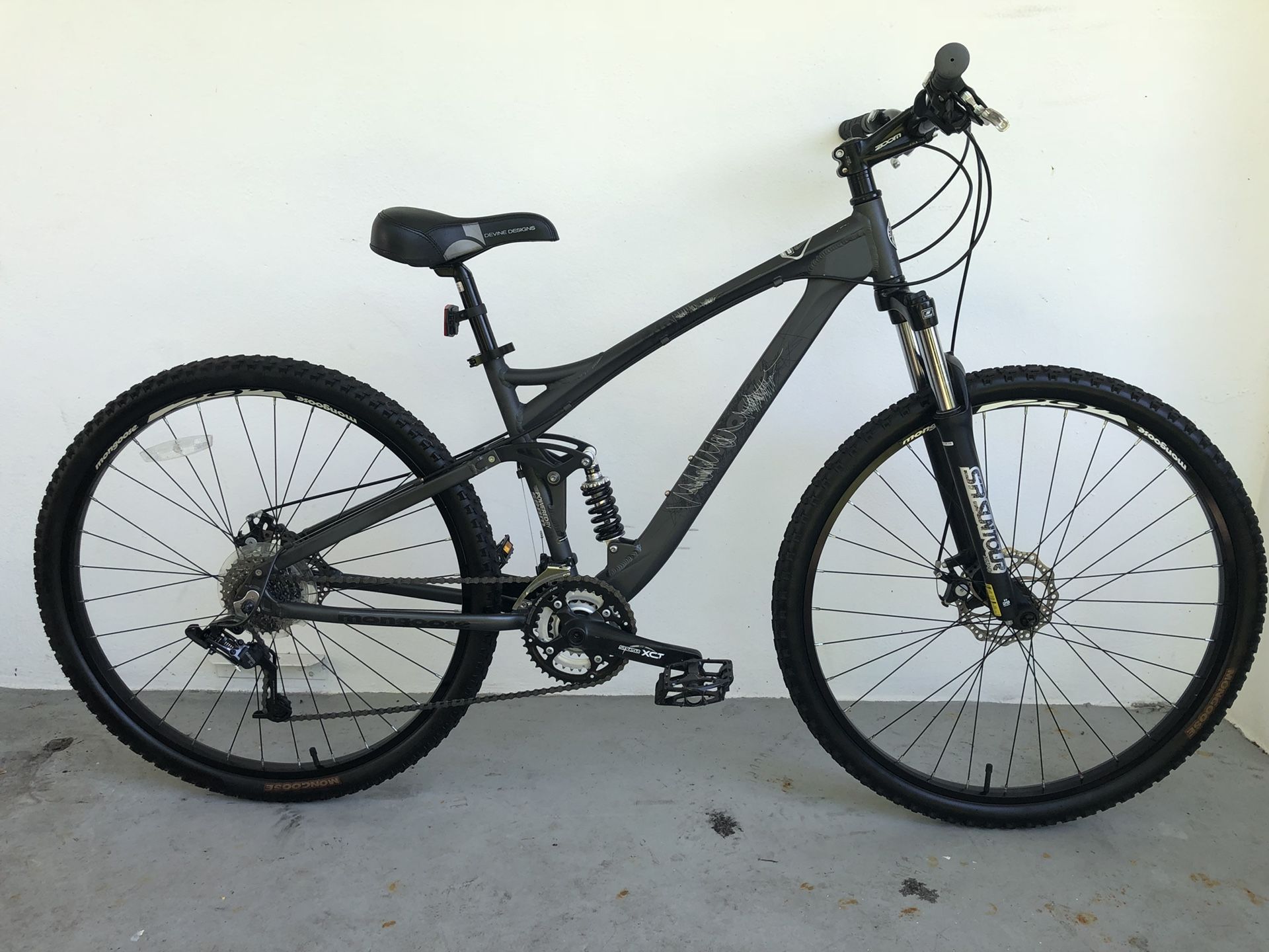 Mongoose XR PRO 29” Disc Brakes Full Suspension Mountain Bike
