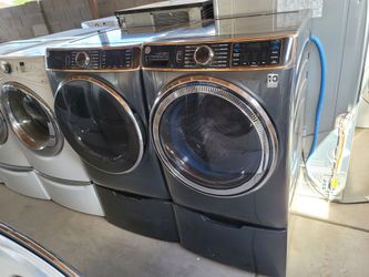 GE Steam Jumbo Washer And Dryer Electric