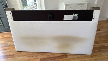 King size bed
