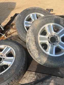 245/70R17 2009 ford f150