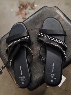Time And Tru Women's Sandals 