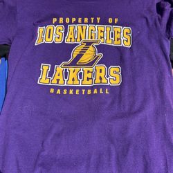 LAKERS GRAPHIC TEE