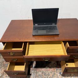 Quality Computer/Study Desk