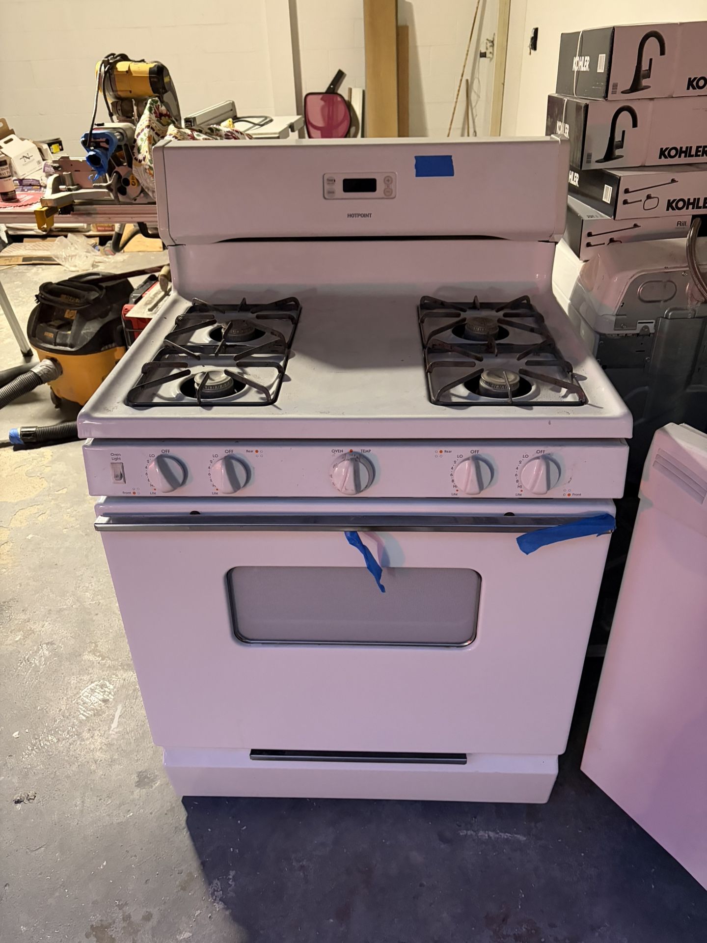 Hotpoint Gas Range