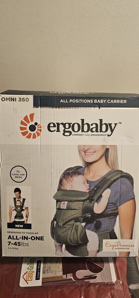 Ergobaby Omni Classic 360 Positions, Baby Carrier for
Newborn to Toddler with Lumbar Support & Cool Air Mesh
(7-45 Lb) KHAKI GREEN