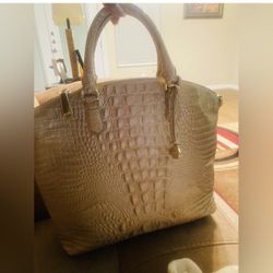 Used. Great Condition Brahmin Handbag 