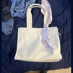 Victoria’s Secret Hand Bag