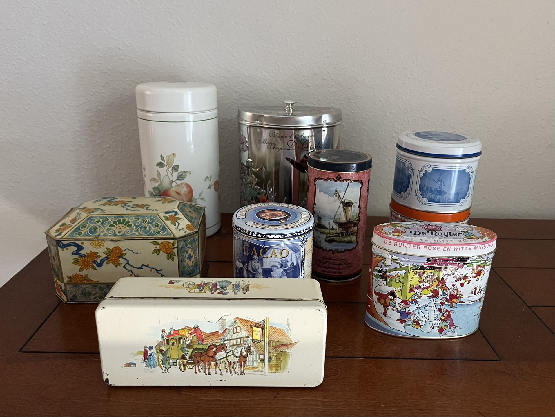 Tin Collecttion