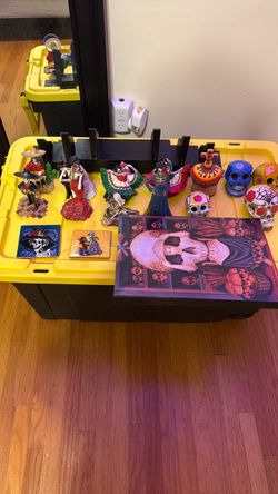 Day of the dead art/figurines $60 obo