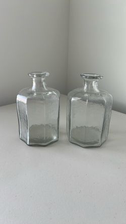Set of 2 Pottery Barn Decor.