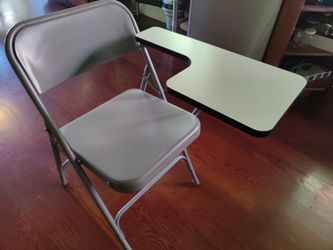 Steel Folding Chair with Left Handed Tablet Arm