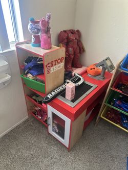 Toy Store