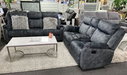 Dark Gray Reclining Sofa And Love W/Storage $1,299 /Sofá reclinable gris oscuro y Love con almacenaje $1,299