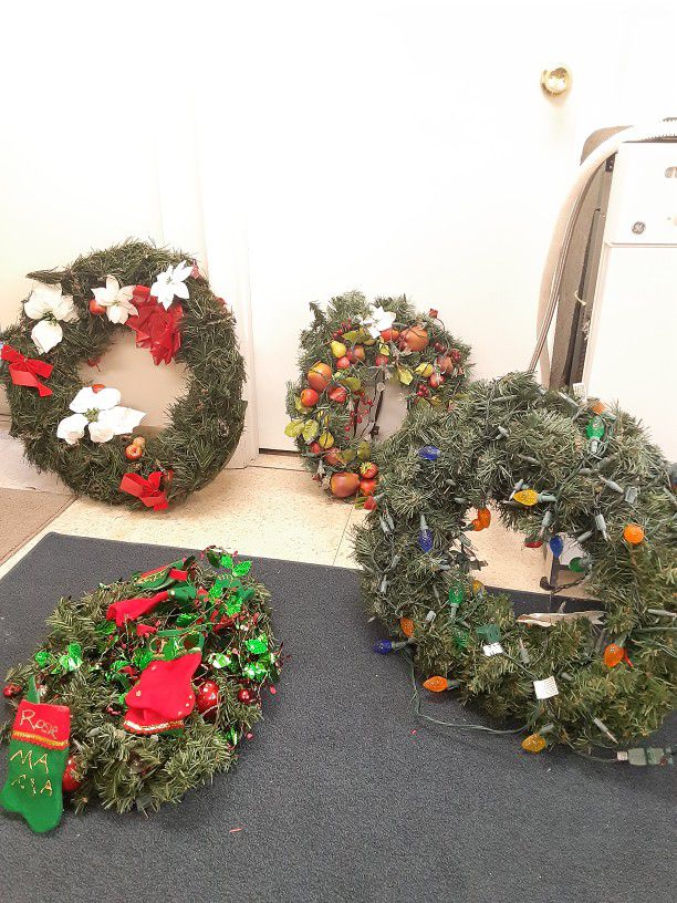 3 Wreaths