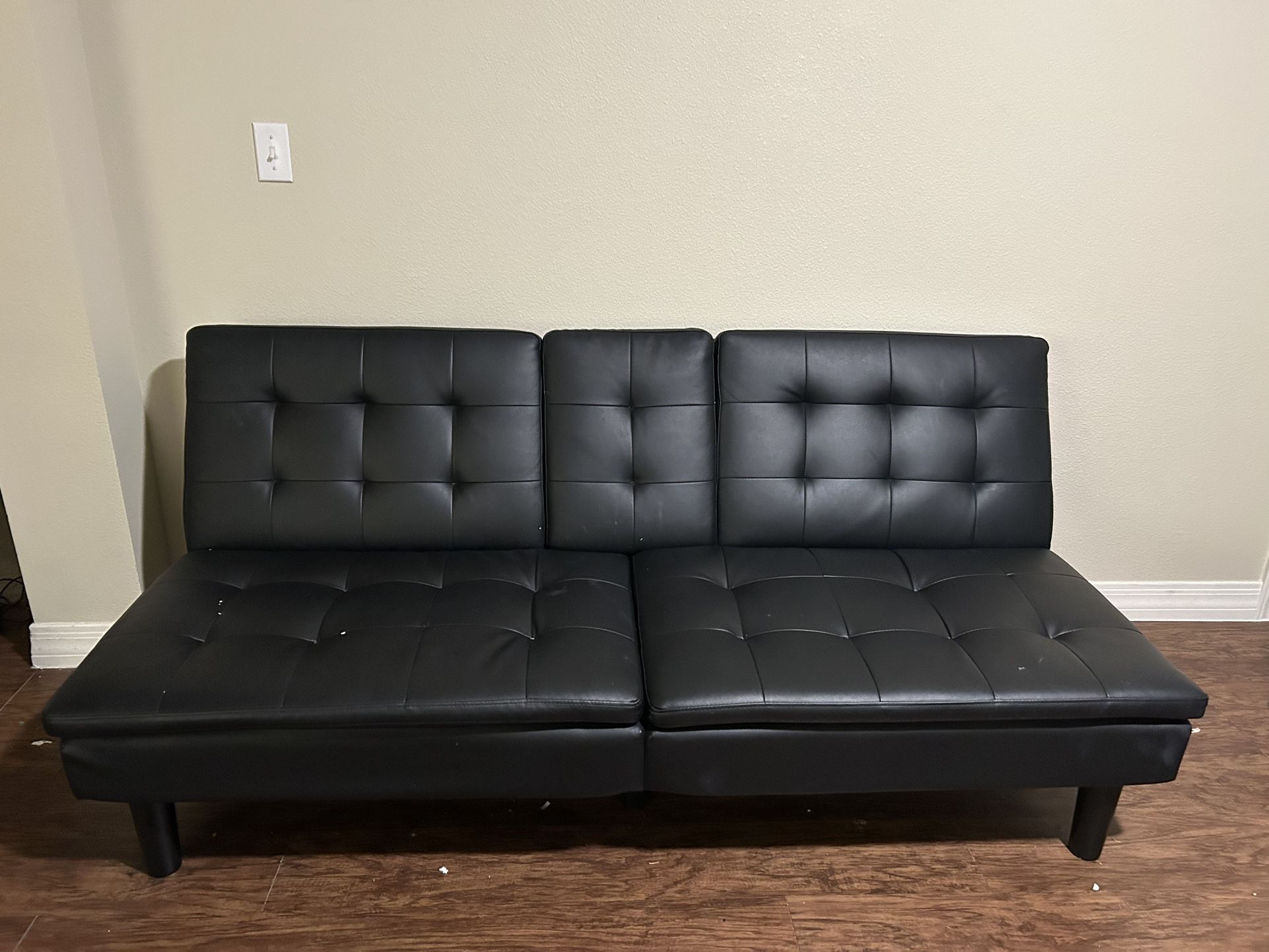 Black Futon 