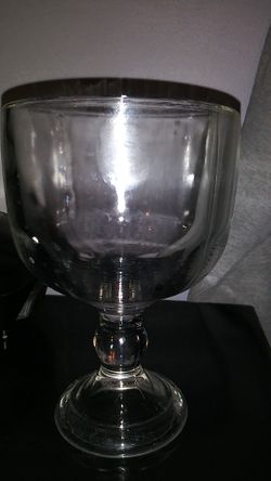 3 Libby schooner 21 Oz beergarita glass