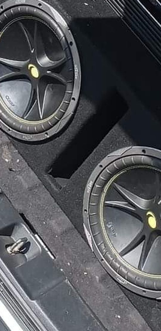 2 12 In Kicker Comps In A Vented Box