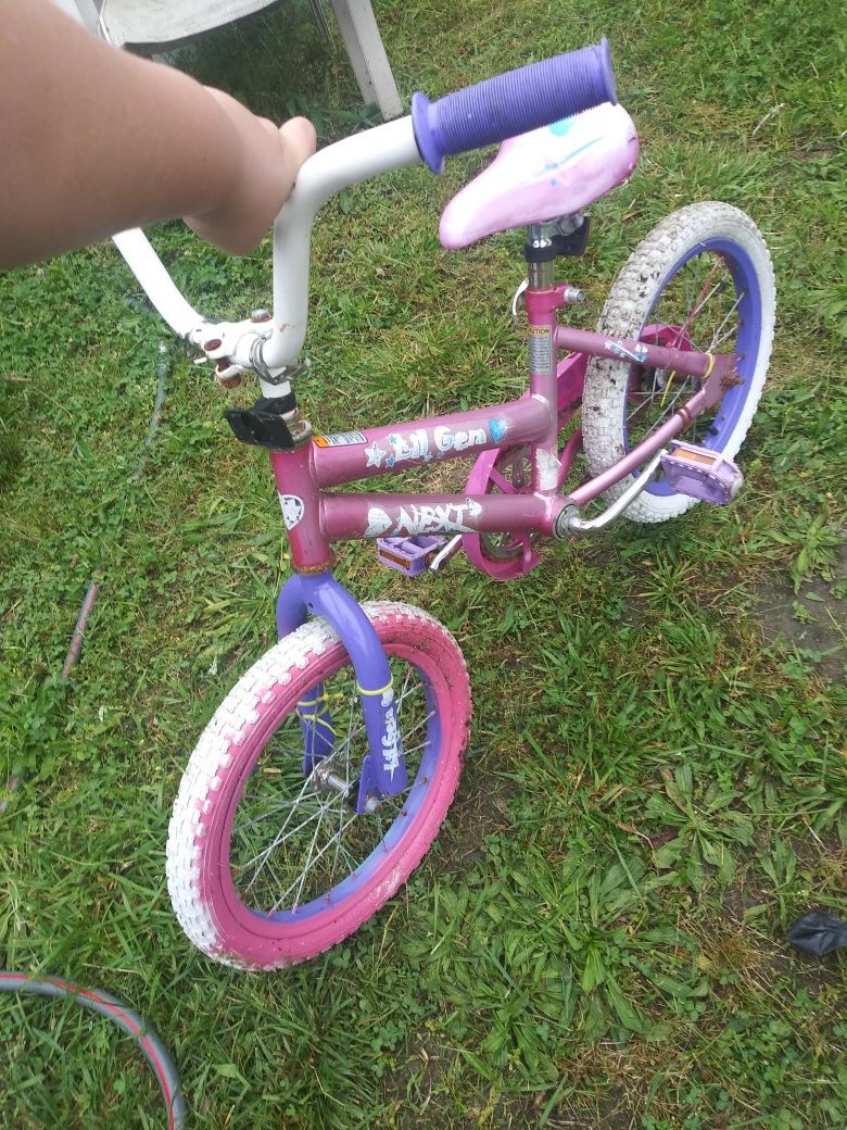 CHILDS BIKE FOR SALE