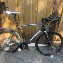 Specialized Roubaix Carbon Road Bike – SRAM Rival, Roval Carbon Wheels