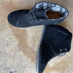 TOMS Shoes