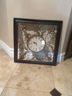 Wall clock