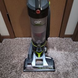 Like New Hoover Air Pet Vacuum.