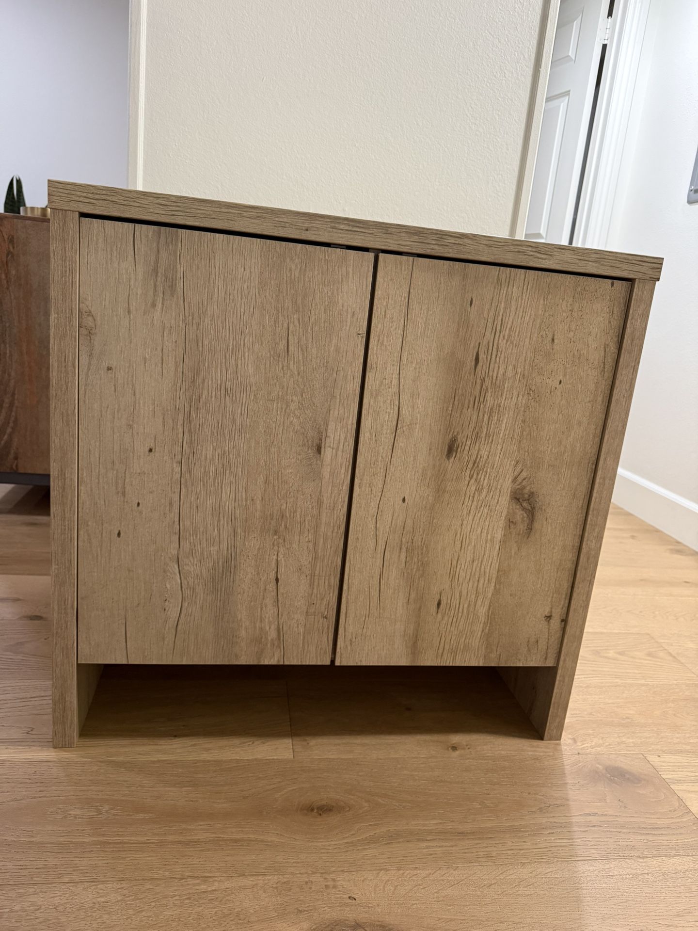Nate & Jeremiah Prime Oak Universal Aquarium Or Habitat Stand - Up to 37G