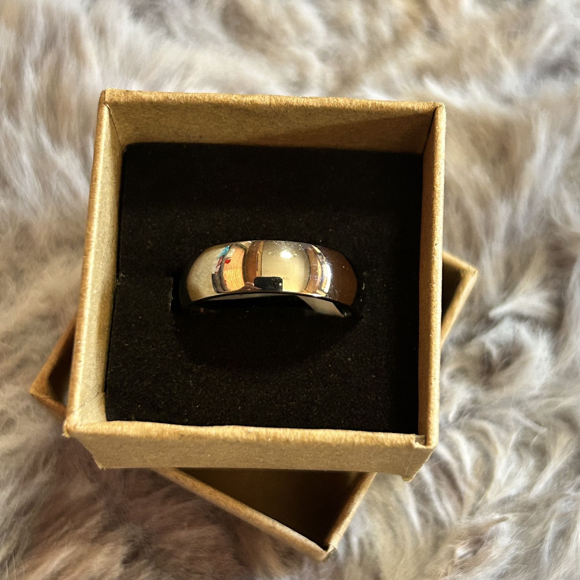 Men’s 6mm polished Titanium comfort band wedding ring NIB 8