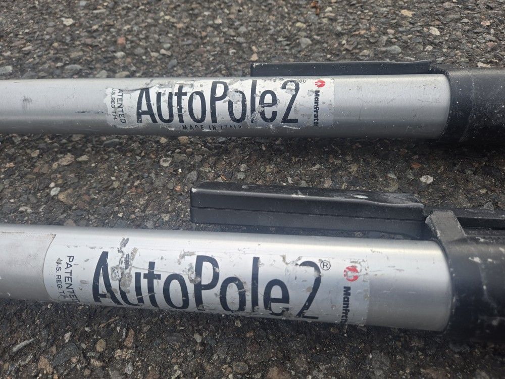 Manfrotto Deluxe Autopole 2 (Silver, 6.8-12.1')