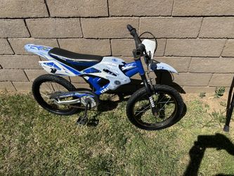 Yamaha Bike 12” 