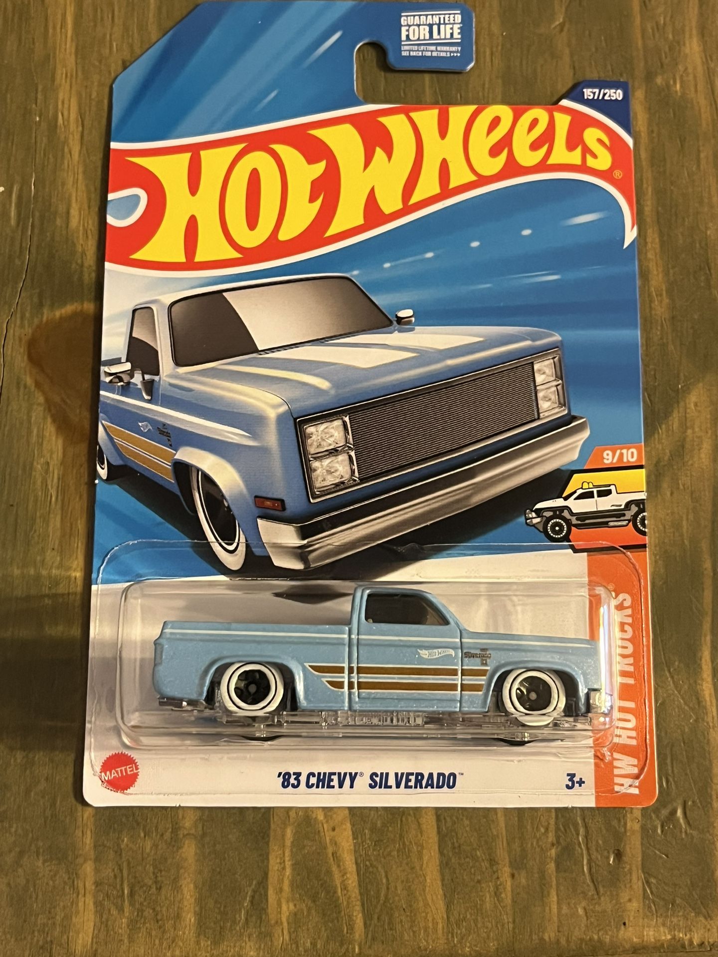 2025 Hot Wheels  Hw Hot Trucks 83 Chevy Silverado 