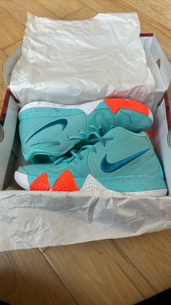 Size 12 Kyrie 4