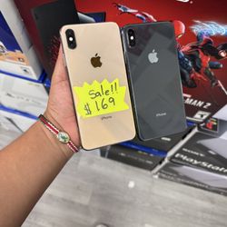 iPhone XS Max Unlocked 64GB