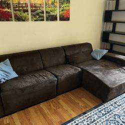 Sectional Couch - Modern 